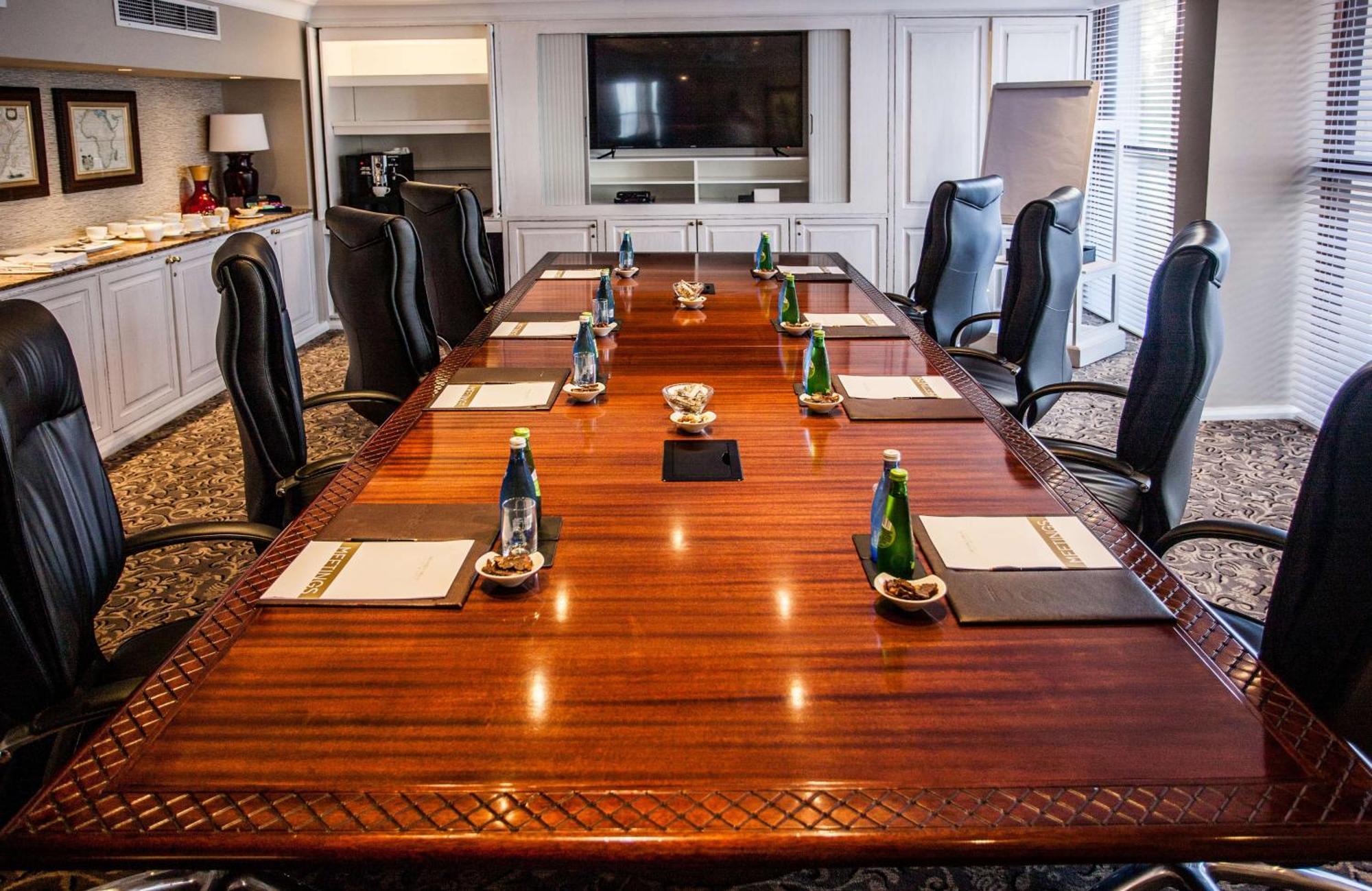 Beverly Hills Ντούρμπαν Εξωτερικό φωτογραφία Boardroom at the Cape Town International Convention Centre