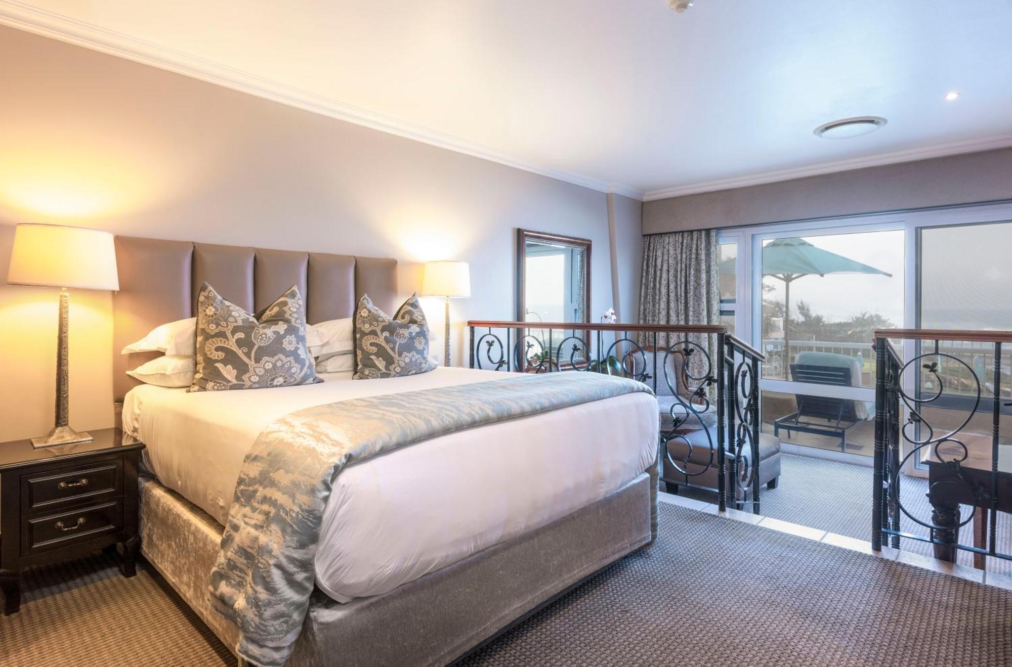 Beverly Hills Ντούρμπαν Εξωτερικό φωτογραφία A bedroom at the hotel
