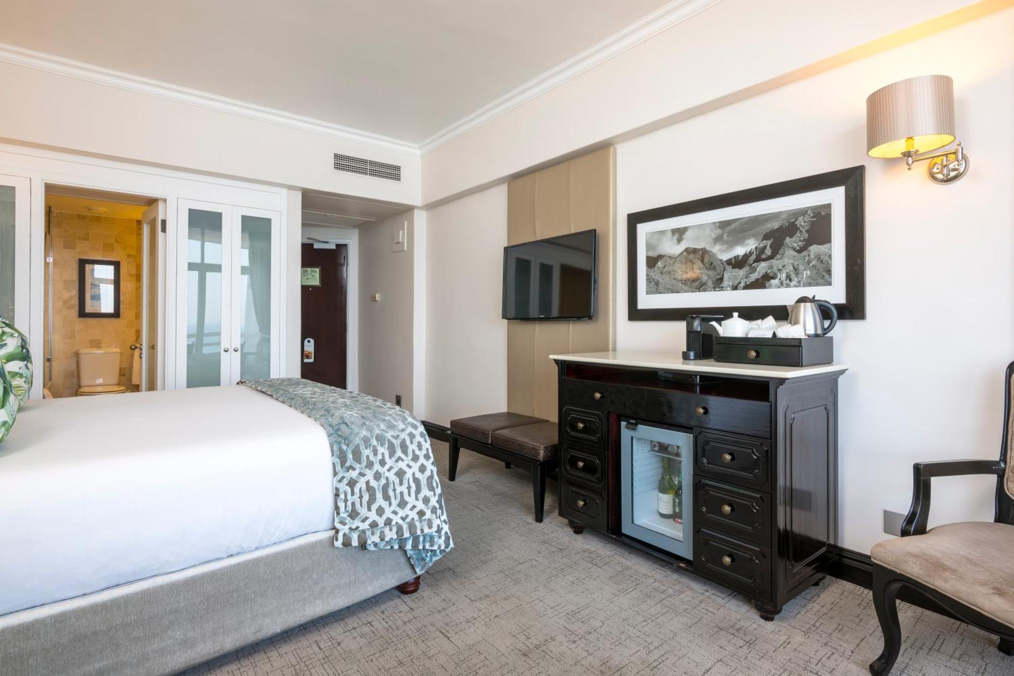 Beverly Hills Ντούρμπαν Εξωτερικό φωτογραφία A room at the Hilton London Paddington