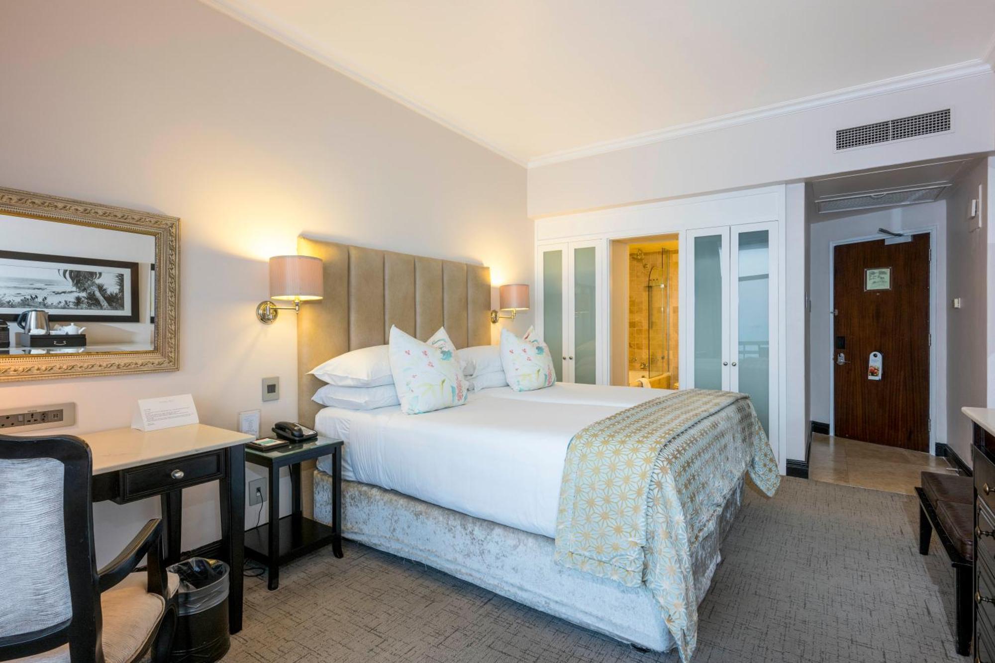 Beverly Hills Ντούρμπαν Εξωτερικό φωτογραφία A room at the hotel