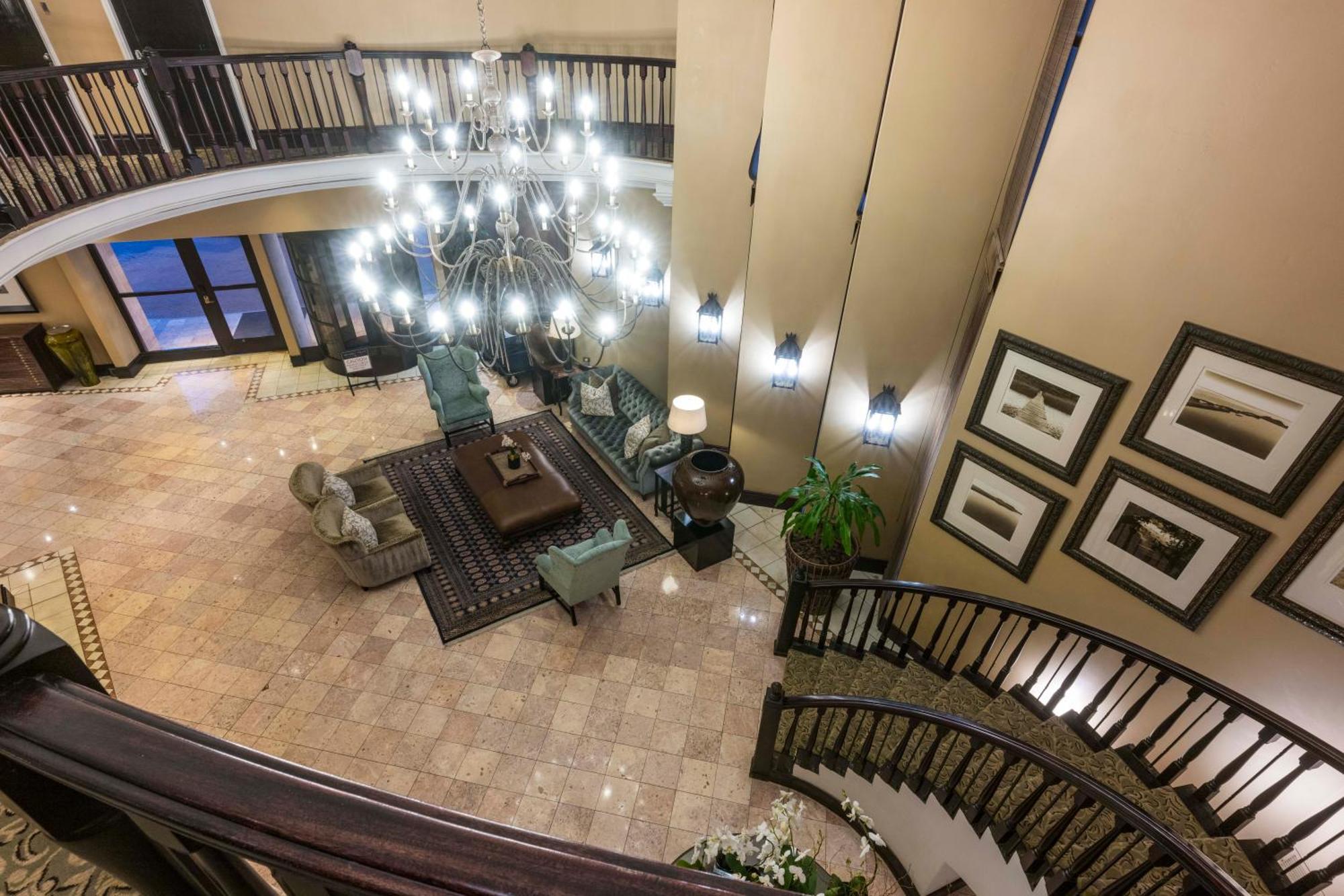 Beverly Hills Ντούρμπαν Εξωτερικό φωτογραφία The lobby of the hotel